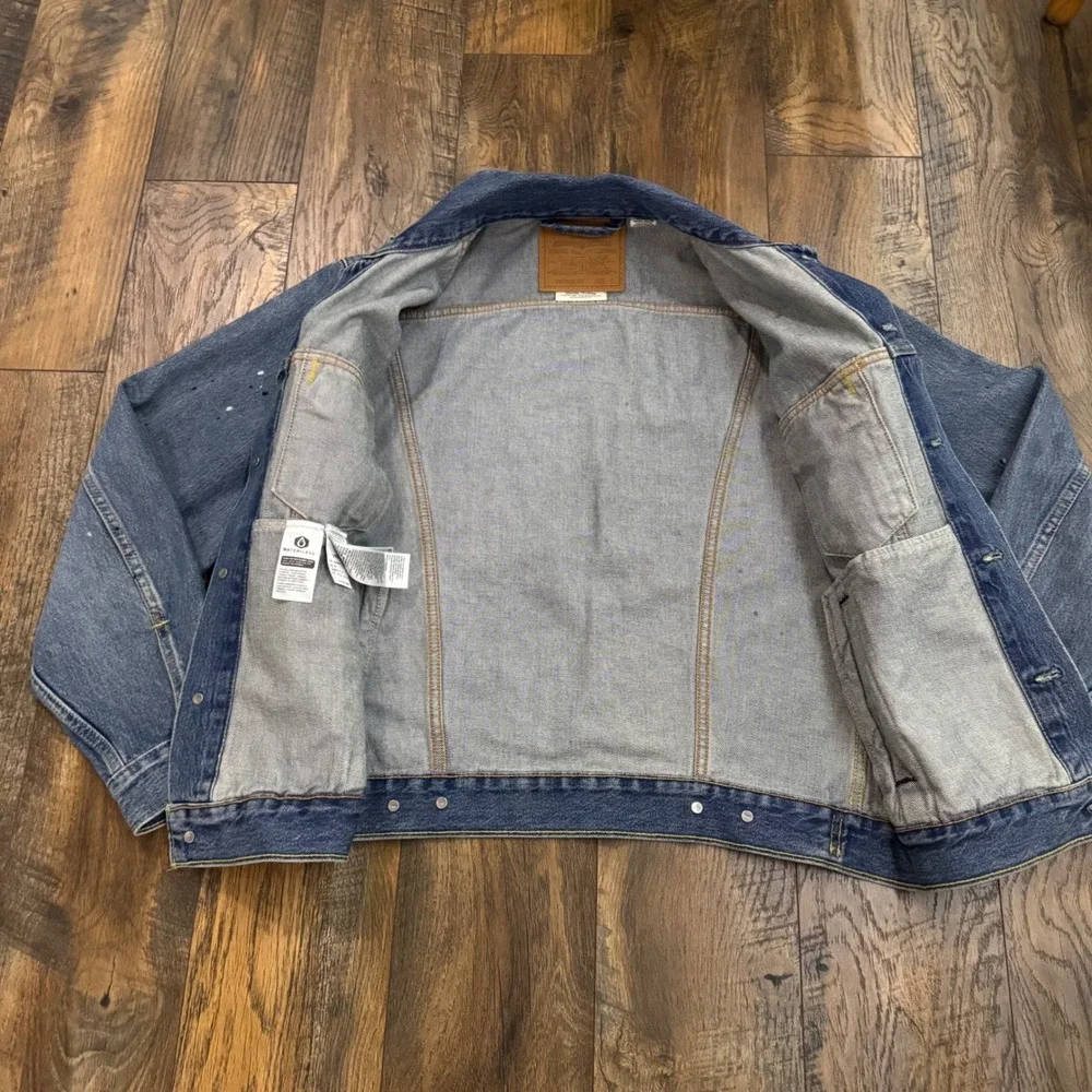 Levi's Premium Vintage Fit‎ Denim Trucker Jacket Paint Splatter Blue Size Small
